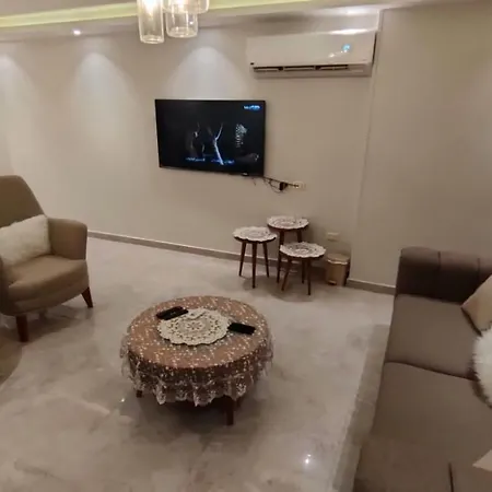 شقة مستوى فندقى المهندسين للعائلات فقط Cairo Exterior photo